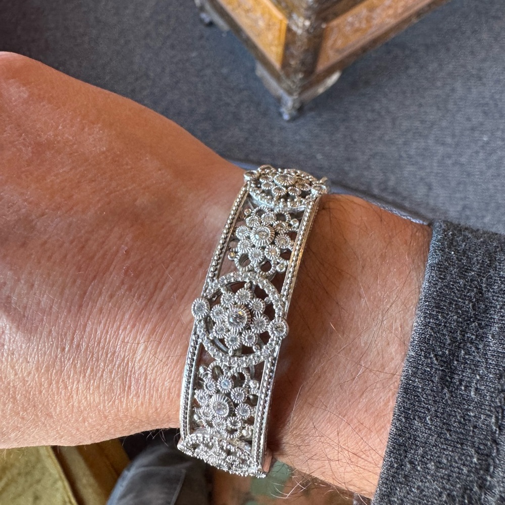 Judith Ripka Elegant Silver Floral Cuff Bracelet - Picture 2 of 4